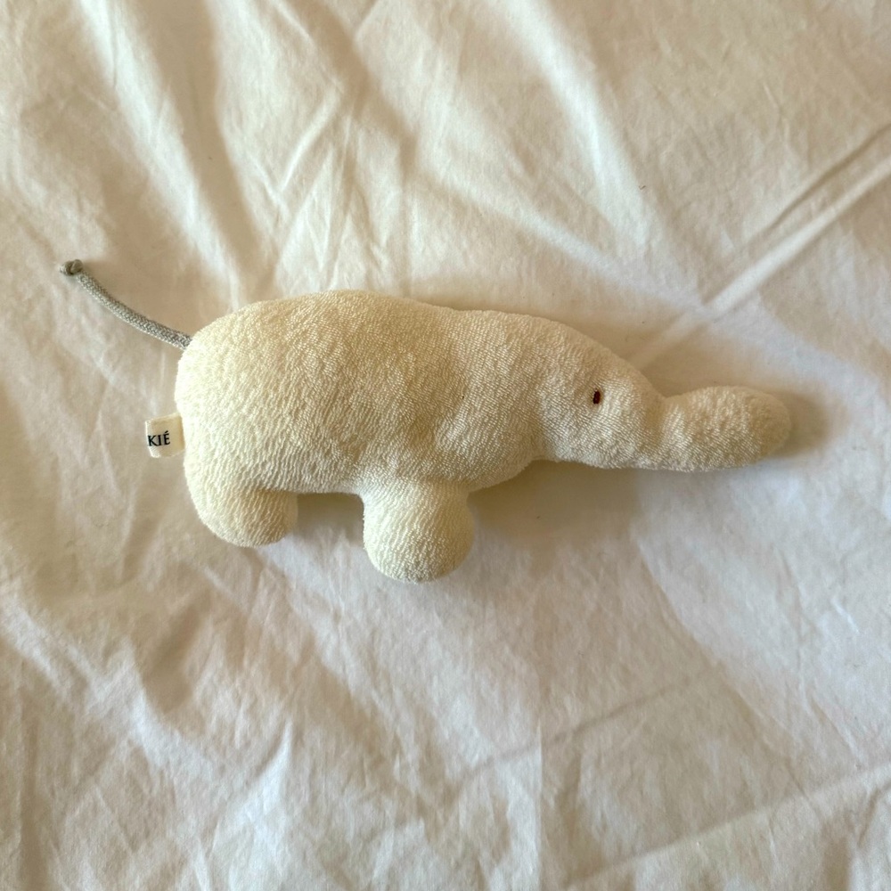 Makie Ivory Elephant rattle